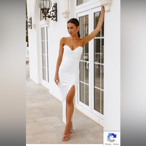 Hello Molly Dresses Hello Molly Roses For You Midi Dress In White